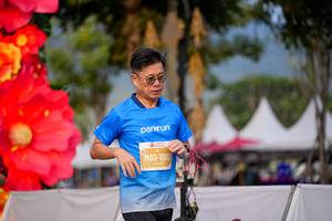 BIB: 
                            <button type="button" onclick="openModal(27889856)" class="btn btn-primary btn-sm float-right btn-popup" data-toggle="modal" data-target=".modal-high-quality">
                        <i class="fas fa-shopping-cart"></i> Add to Cart
                    </button>
                                            <button type="button" onclick="isThisMe(27889856, true)" class="btn btn-success btn-sm float-right btn-popup btn-isme hidden" data-toggle="tooltip" data-placement="bottom" title="นี่คือรูปของคุณใช่ไหม คลิกที่นี่เพื่อเอาเข้าอัลบั้ม">
                        <i class="fas fa-plus"></i> Add to album
                    </button>
                    <button type="button" onclick="isThisMe(27889856, false)" class="btn btn-warning btn-sm float-right btn-popup btn-isnotme hidden">
                        <i class="fas fa-ban"></i> Remove from album
                    </button>